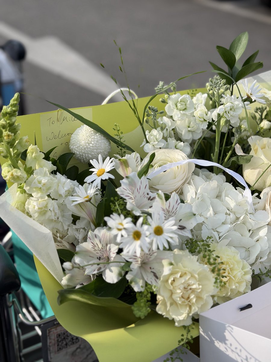 mile phakphum tweet media