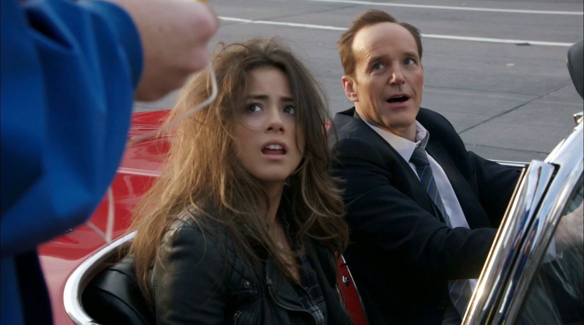 no context aos tweet media