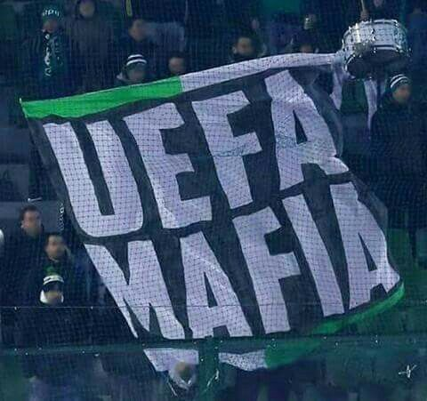 Antifa_Ultras tweet media