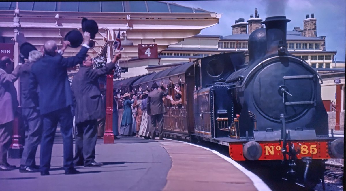 MovingScenes's tweet photo. When you spot the Taff 85 that was used in The Railway Children, being used in a @Channel4 drama "A Woman Of Substance". https://t.co/NuMXufAd4u