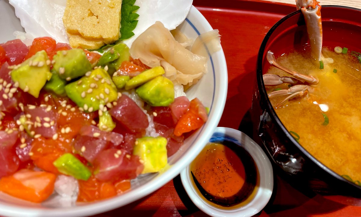 もるてん tweet media