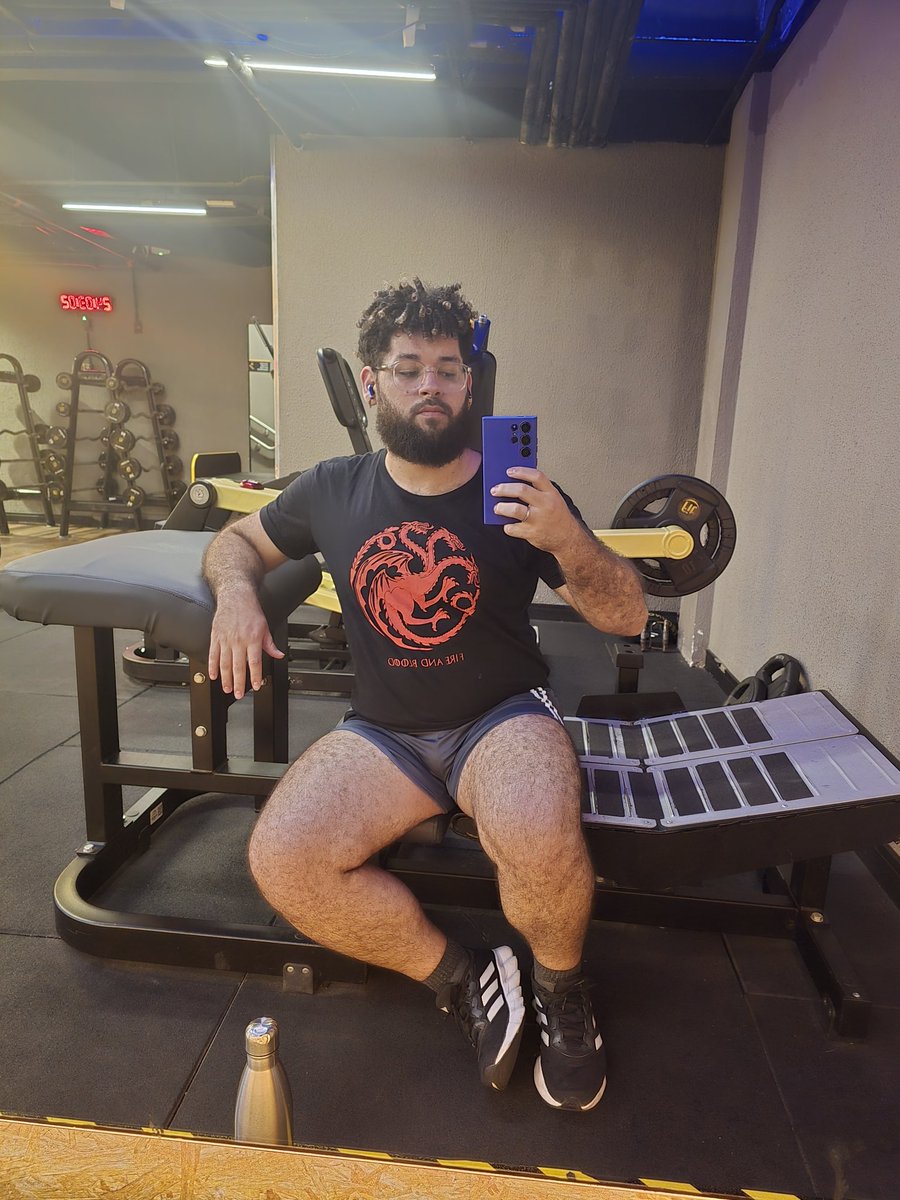 Hyposelenia tweet media