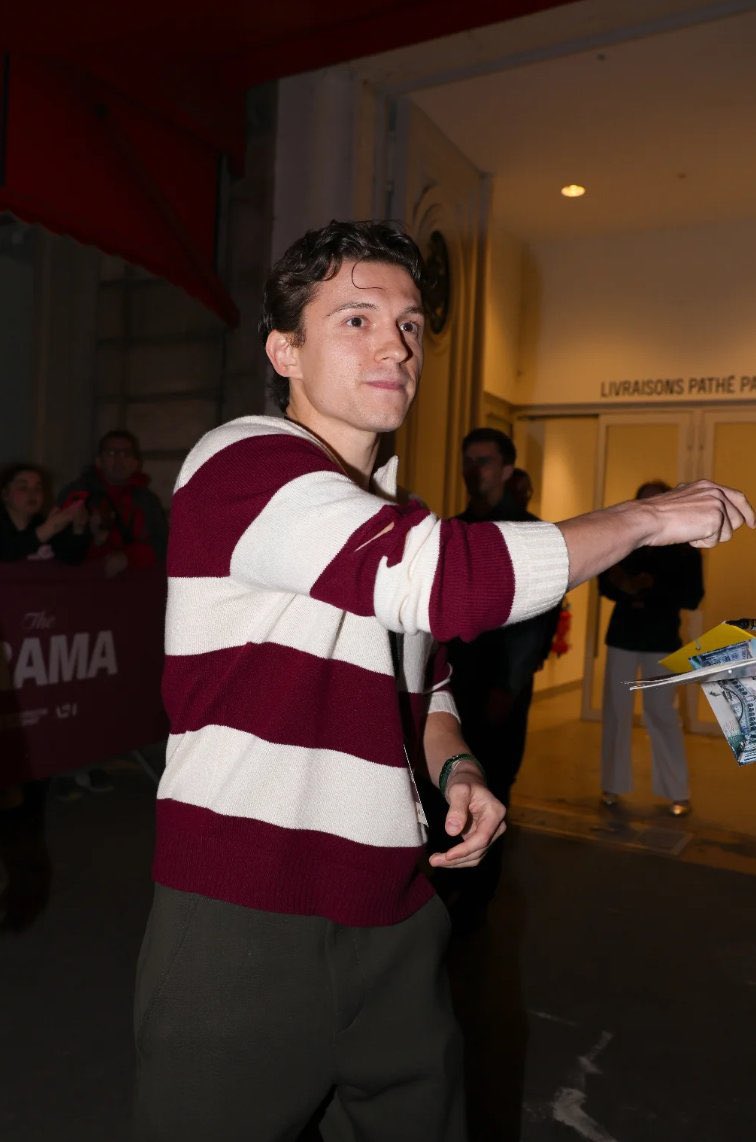 Tom Holland LATAM tweet media