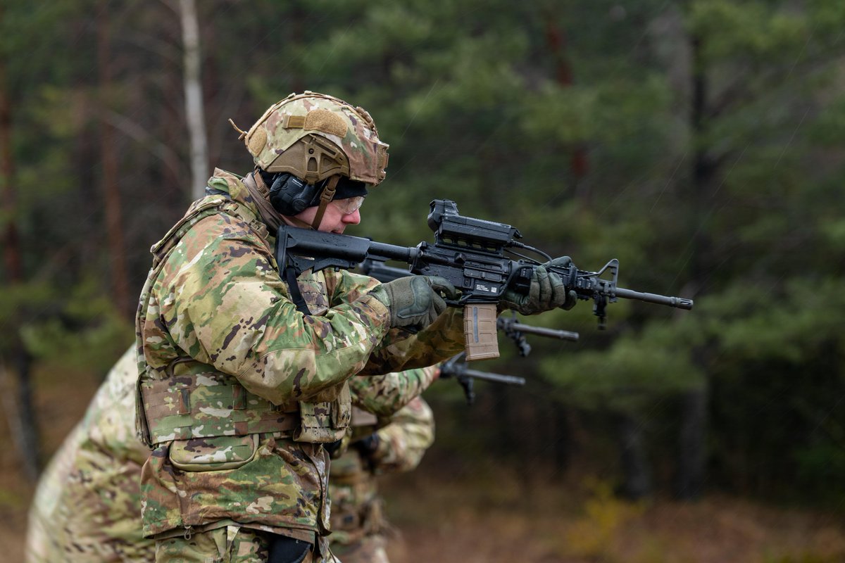 Military Arms tweet media