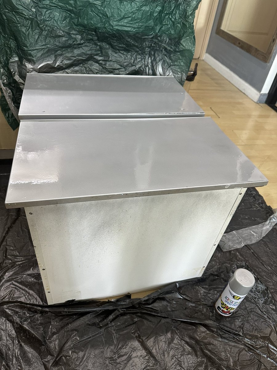 Snuggthreads tweet media