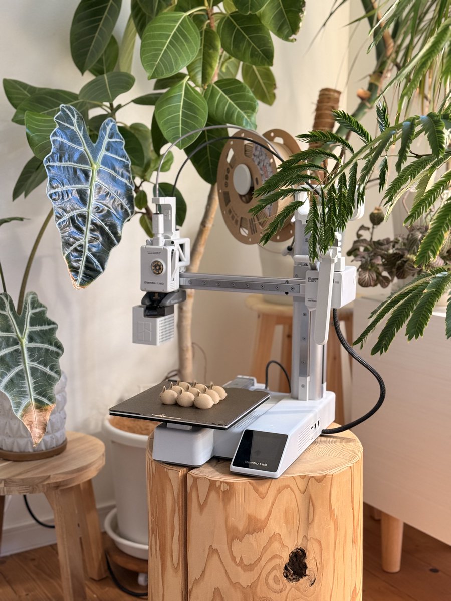 なおゆー tweet media