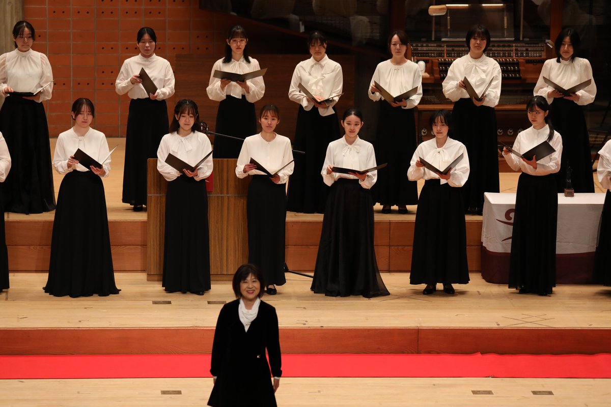 aua_pr's tweet photo. 令和7年度卒業式が執り行われました。

美術学部 96名
音楽学部 96名
美術研究科（博士前期）38名
音楽研究科（博士前期）26名
美術研究科（博士後期）3名
音楽研究科（博士後期）なし

上記学生が、本日、愛知県立芸術大学を卒業・修了されました。
皆さま、おめでとうございます！ https://t.co/Po7ItWk4PG