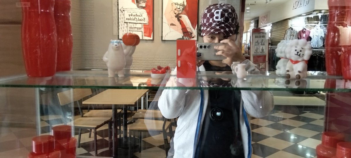 Navii #muakFURAB tweet media