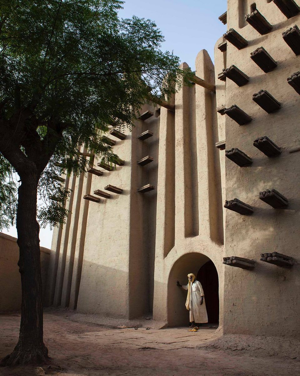 julaibib tweet media