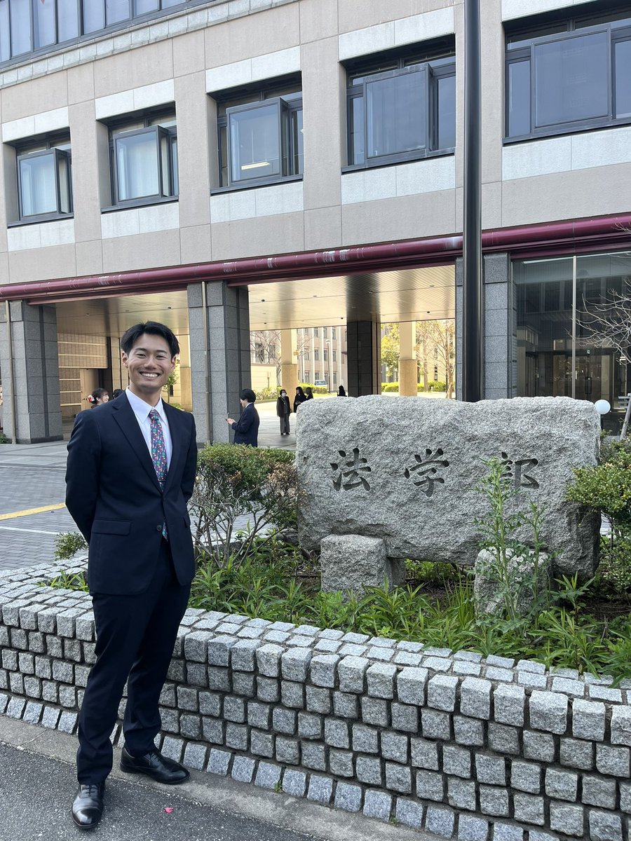 volunteer_state's tweet photo. お世話になった法学部、お世話になった劇団カオス。

その全てに感謝！！！ https://t.co/pYL5VX4jVj