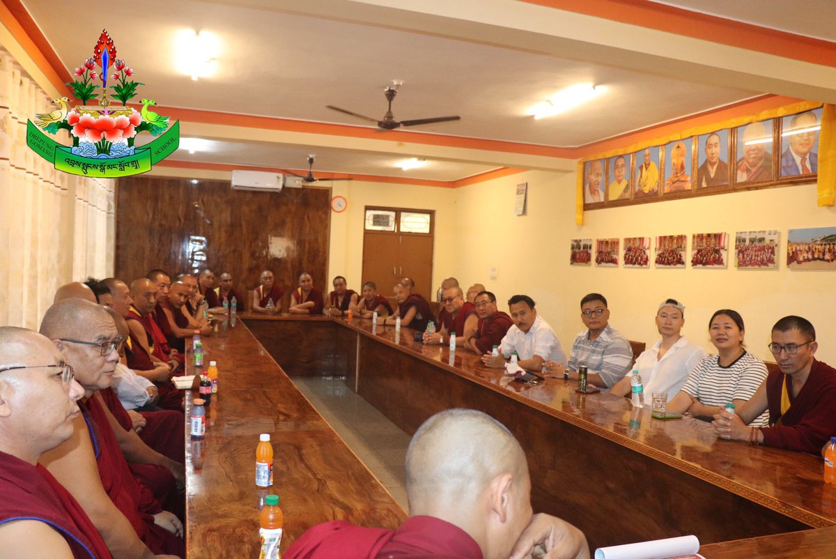DREPUNG GOMANG SCHOOL tweet media