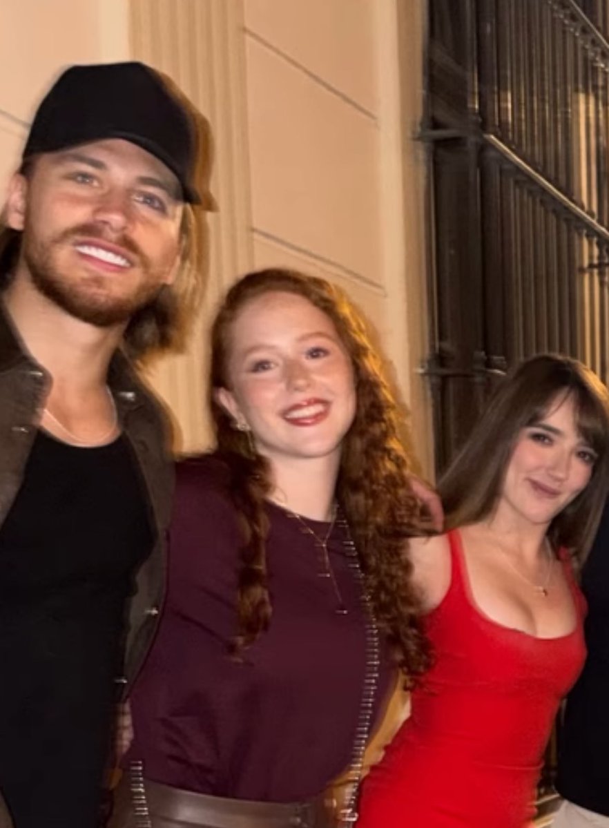 Joss 💋 tweet media