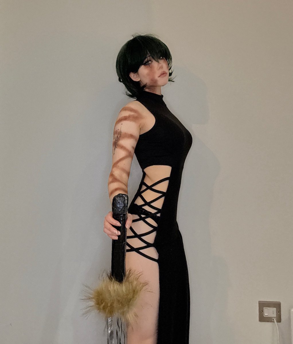 IV¥🇬🇧 tweet media