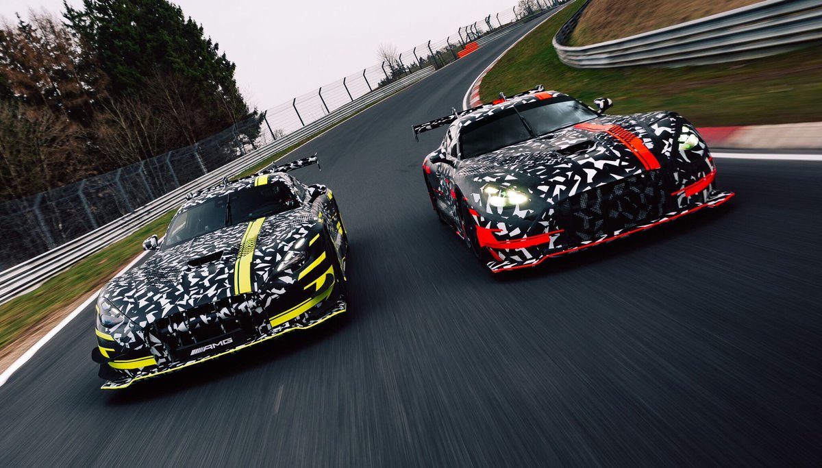 responsejp's tweet image. メルセデスAMG、GT3と「ブラックシリーズ」次期型を開発中…プロトタイプの写真を公開
response.jp/article/2026/0…

#新型車 #MG #メルセデスAMG #メルセデスベンツ