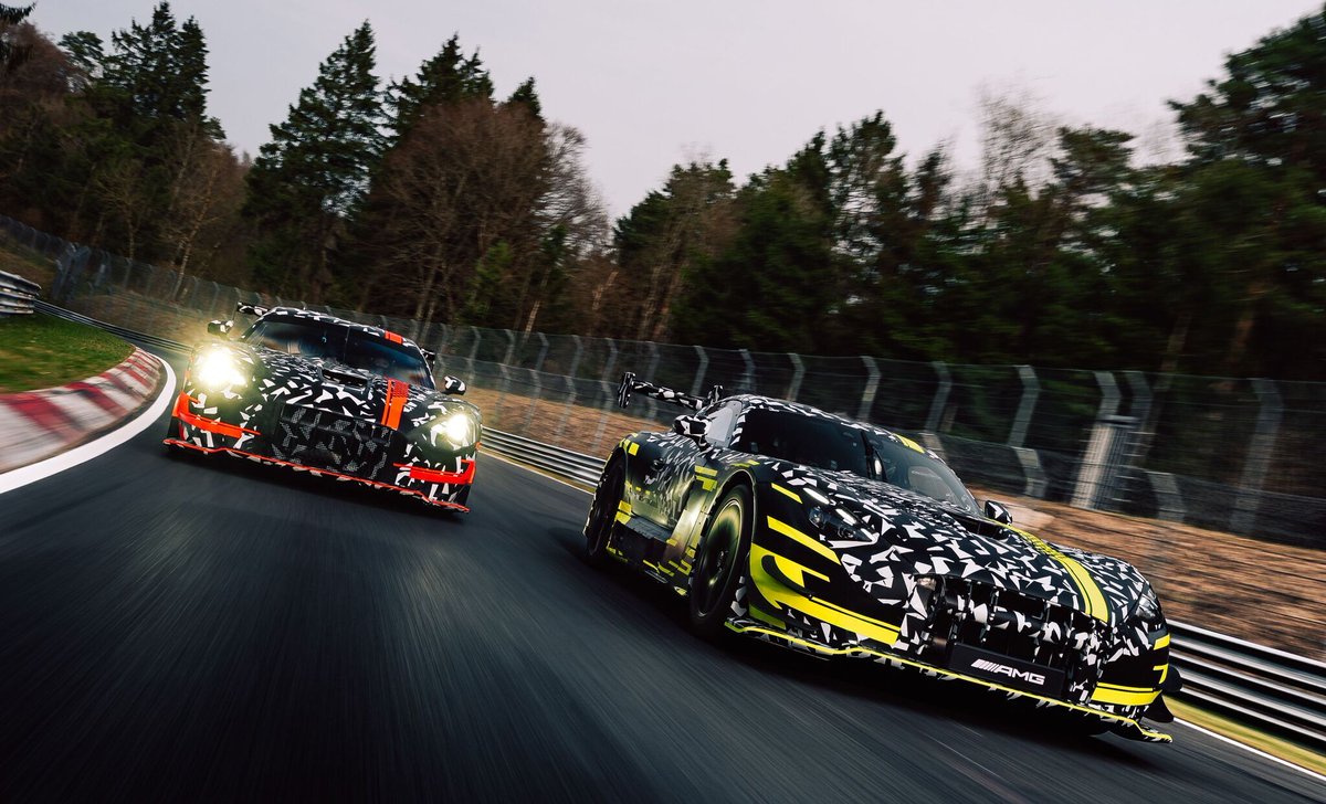 responsejp's tweet image. メルセデスAMG、GT3と「ブラックシリーズ」次期型を開発中…プロトタイプの写真を公開
response.jp/article/2026/0…

#新型車 #MG #メルセデスAMG #メルセデスベンツ