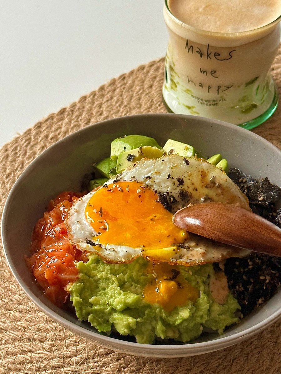 karine david tweet media