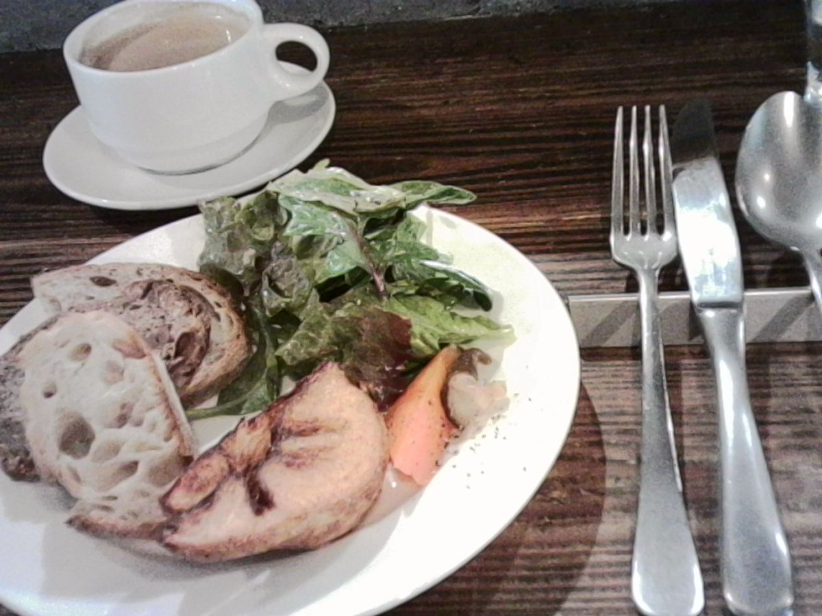 st_arly2434's tweet image. お友達とランチをした
#KodakCharmera #Charmera #toycamera