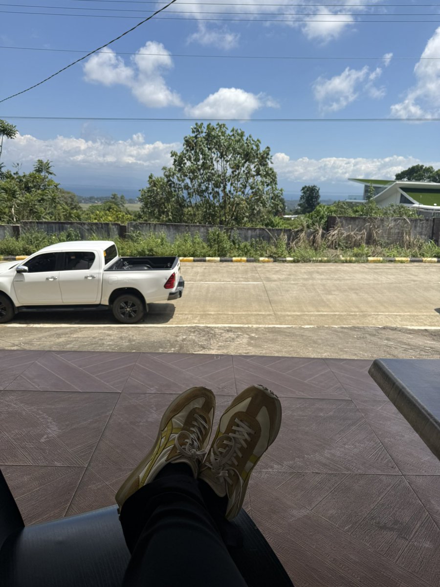 Zaf 🩷🩶💛 tweet media