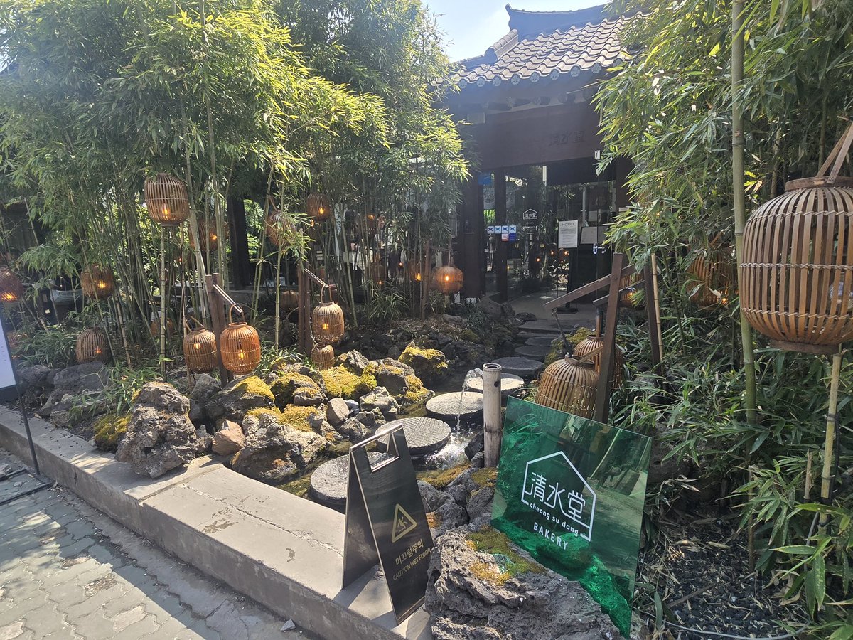 루아🍷🩸 tweet media