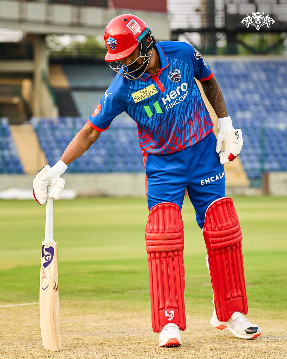 DelhiCapitals's tweet photo. Back home 🏡💙 https://t.co/ZI7UZFM5hJ