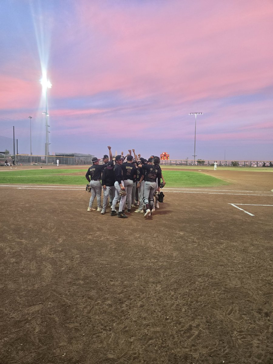 Rolaura De Anda tweet media