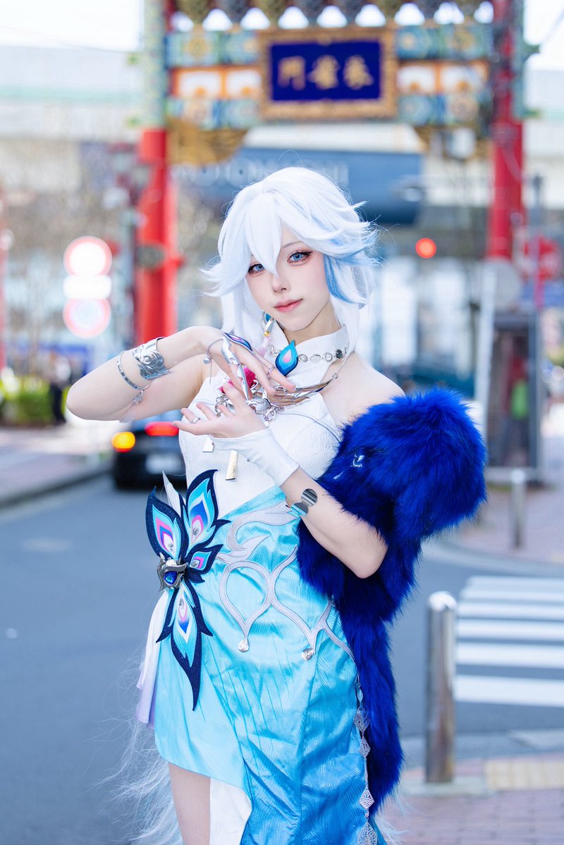 月見えな tweet media