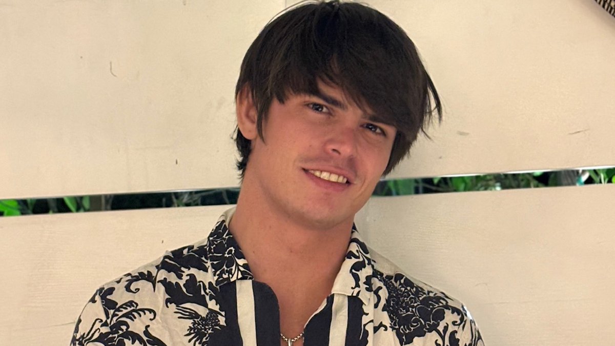 HollywoodAbove, Inc. tweet media