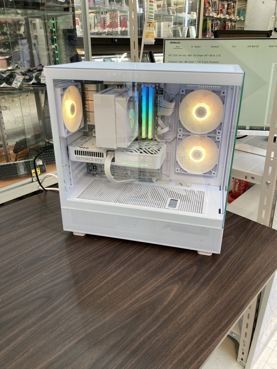 ドスパラ横浜駅前店 tweet media