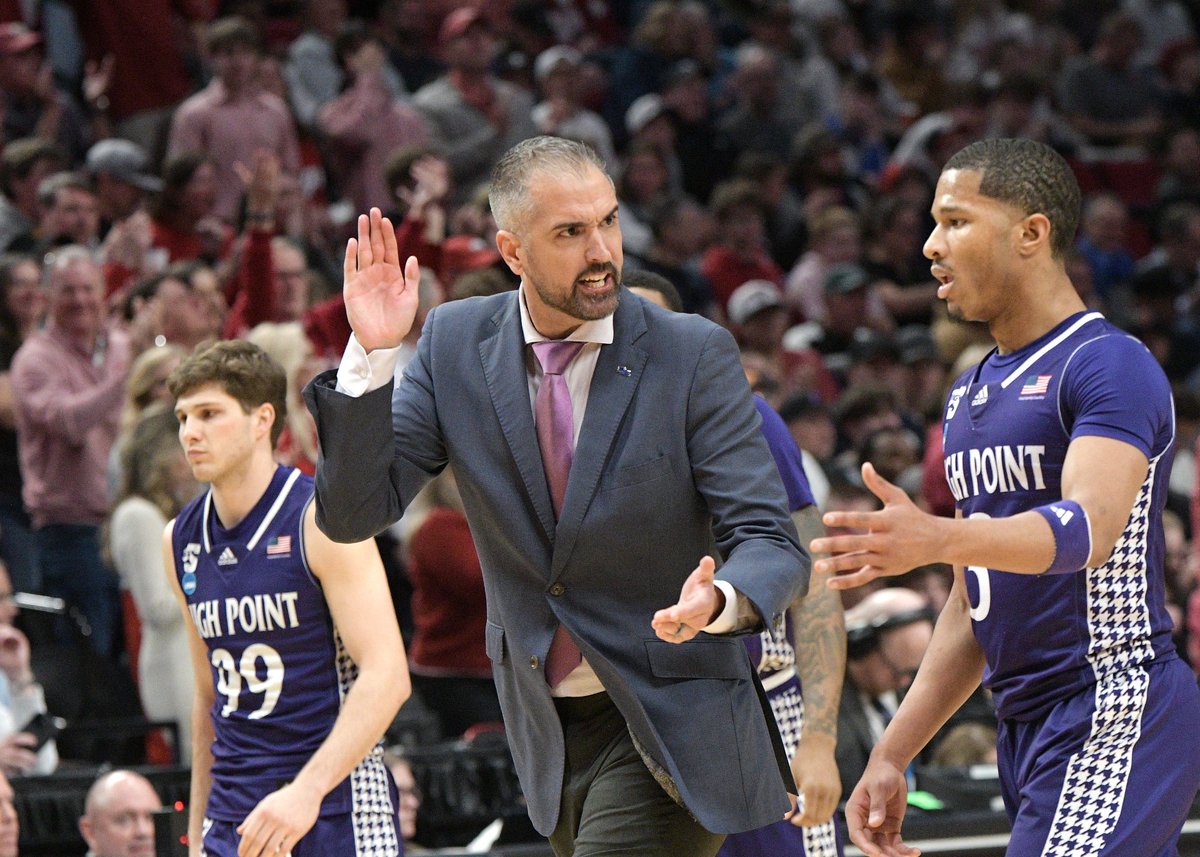 HPEmichael's tweet photo. Panthers leave mark on NCAA Tournament https://t.co/PthNxlQI5w https://t.co/09O2eebxoH