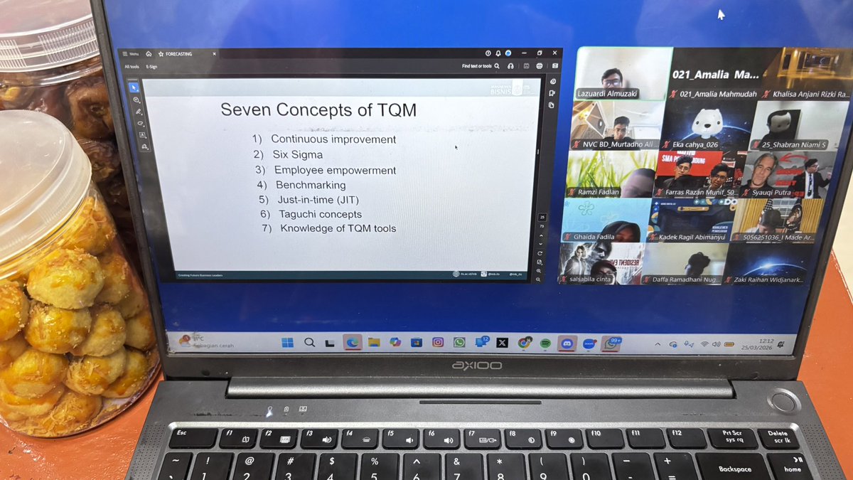 pemudiw💭 tweet media