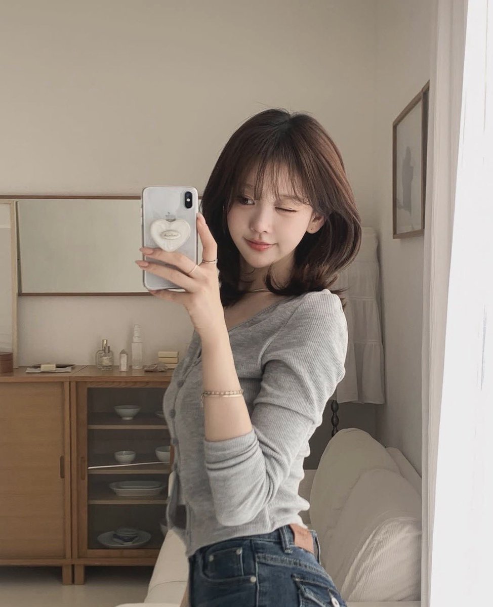 하영 （𝑯𝒂-𝒀𝒐𝒖𝒏𝒈）🖤 tweet media