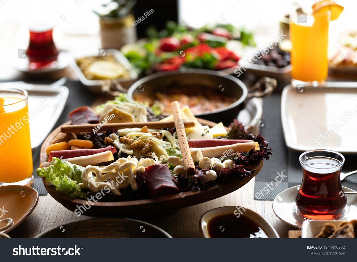 Carol Mikan tweet media