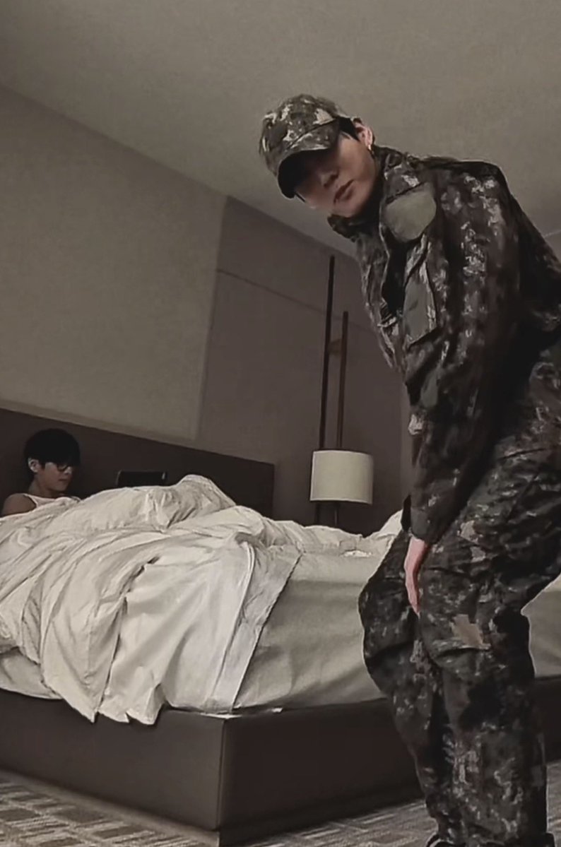 ⊙⊝⊜⁷ tweet media