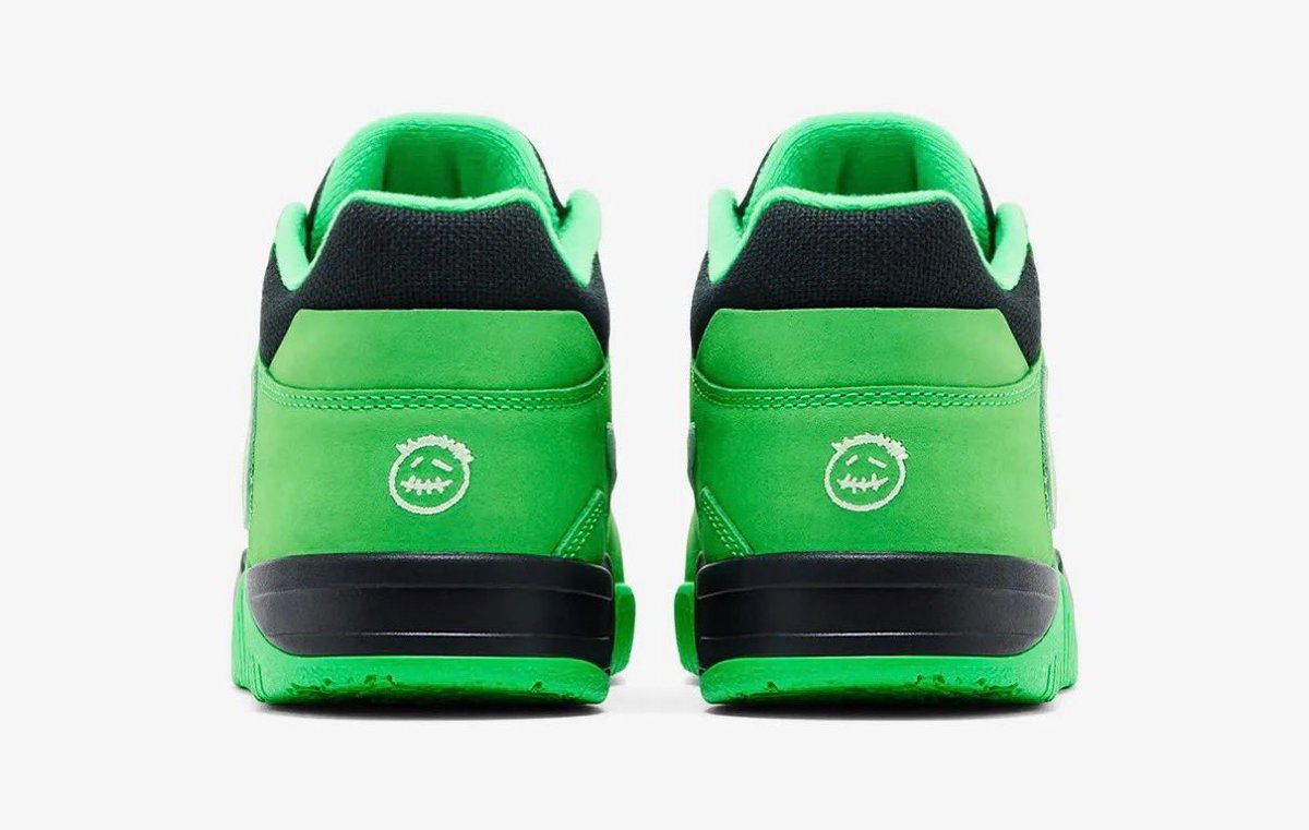 Travis Scott x Nike Jordan CJ1 T-Rexx “Green Spark”KITH JPでもWEB 