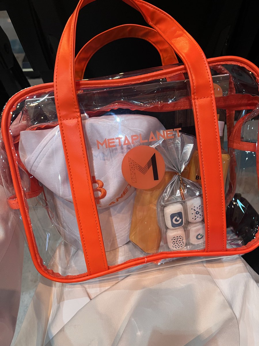 ピノコ📈 tweet media