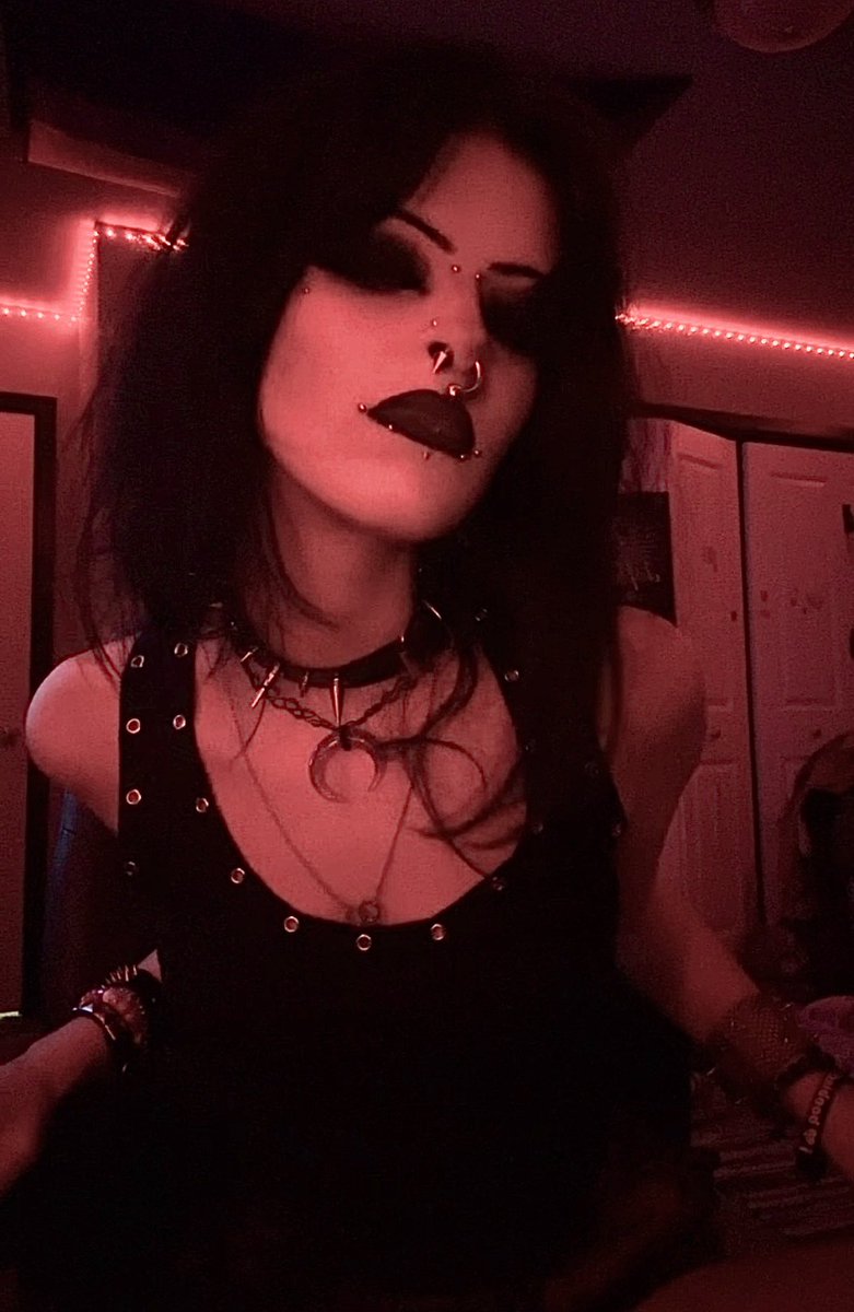 𐕣 𝘑𝘌𝘡𝘌𝘉𝘌𝘓 𐕣 tweet media