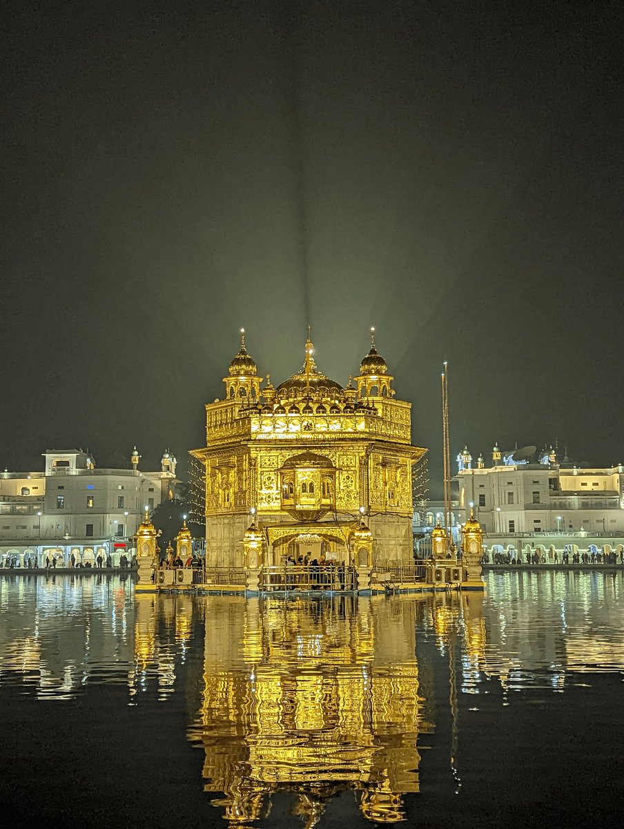 Dr_PB05's tweet photo. ਡਿਠੇ ਸਭੇ ਥਾਵ ਨਹੀ ਤੁਧੁ ਜੇਹਿਆ ॥
ਬਧੋਹੁ ਪੁਰਖਿ ਬਿਧਾਤੈ ਤਾਂ ਤੂ ਸੋਹਿਆ ॥ https://t.co/qbkm5eZMrY