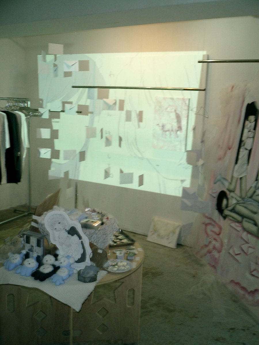 犬食べる tweet media