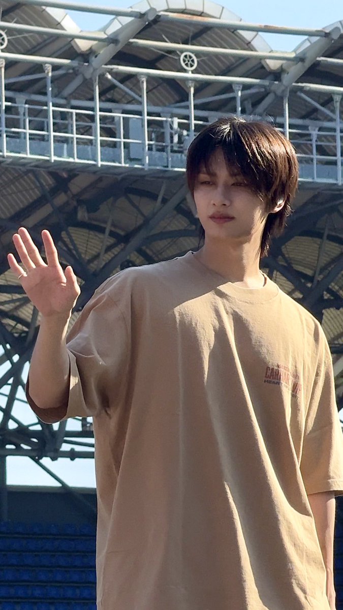 mary 🛋️ tweet media