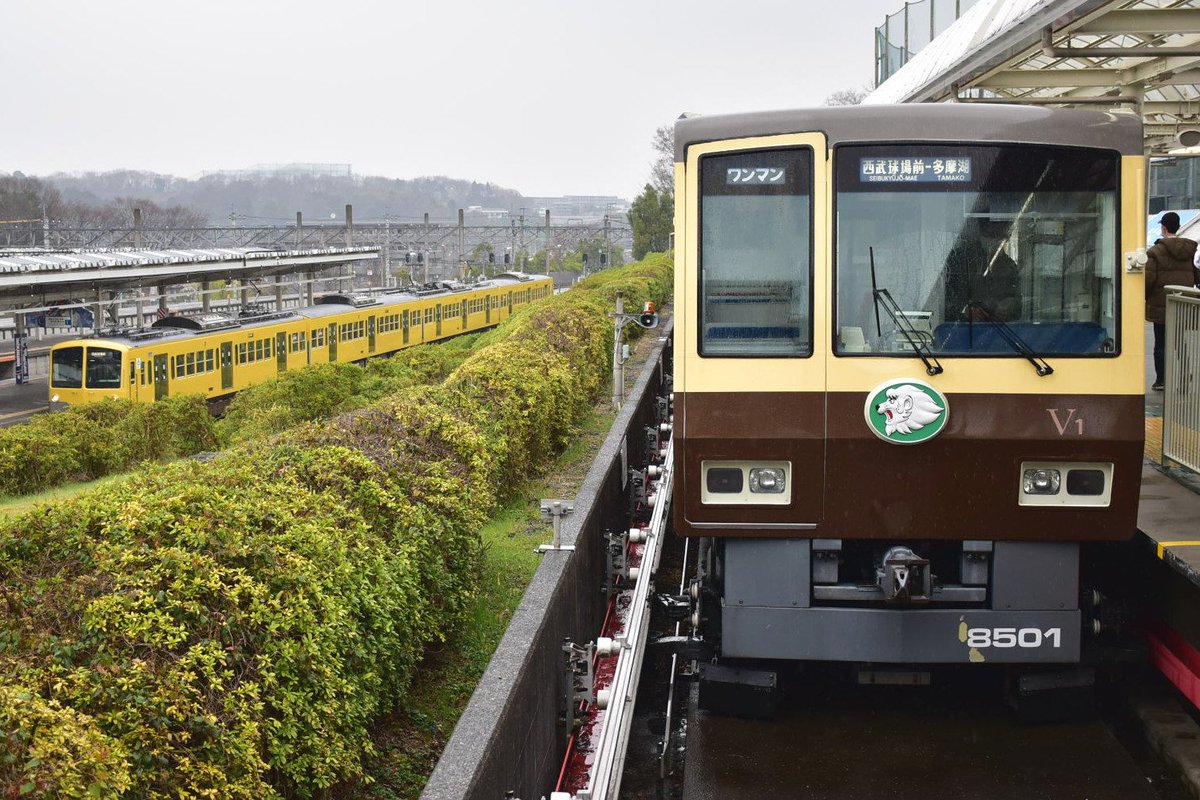toeibus3296's tweet photo. 今日もV1編成が入ってくれたので、ちゃんとしたカメラで日中にリベンジ。
無事に見納め出来ました。
さようなら、8500系V1編成！ https://t.co/ny9HiW0nk3