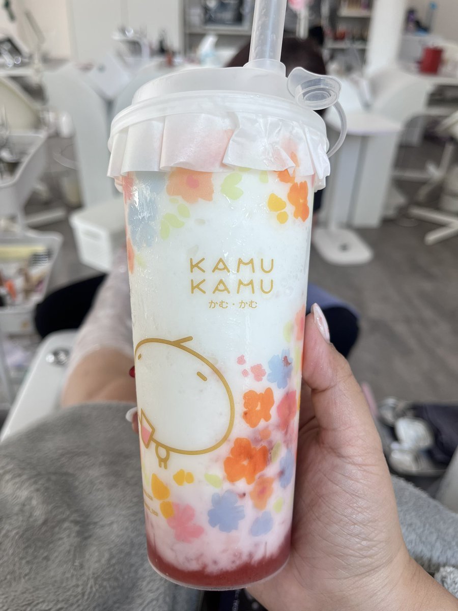 ลอปอ. tweet media