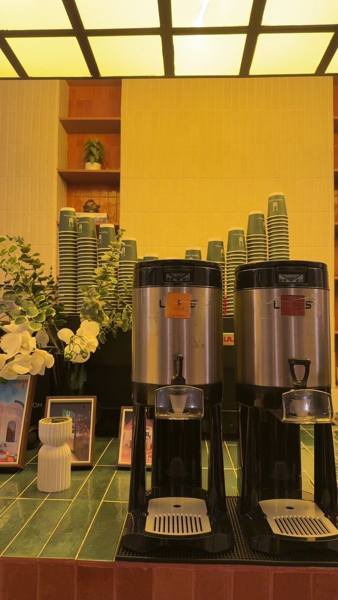 Angela🪽 tweet media