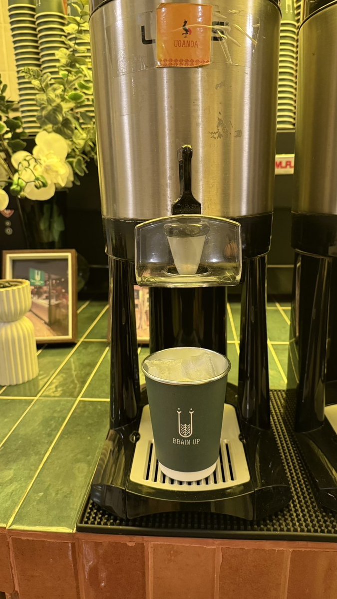 Angela🪽 tweet media