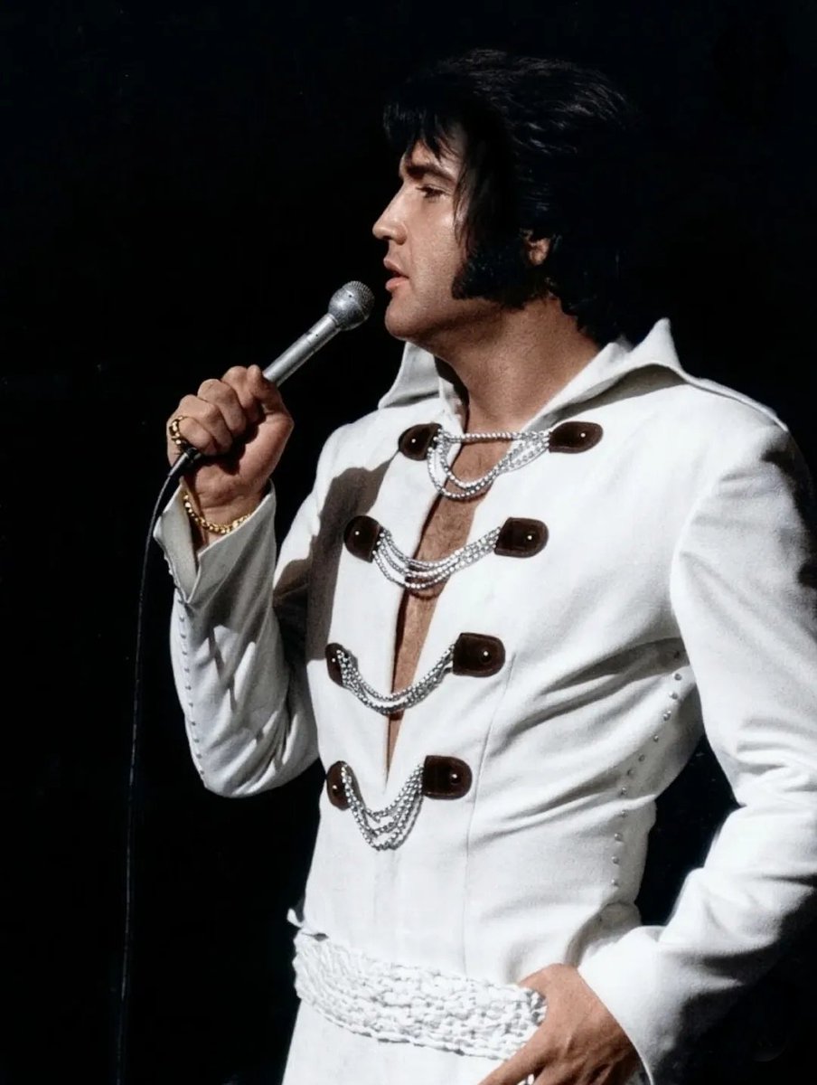 AboutElvisPresley 🎶👑🎶 tweet media