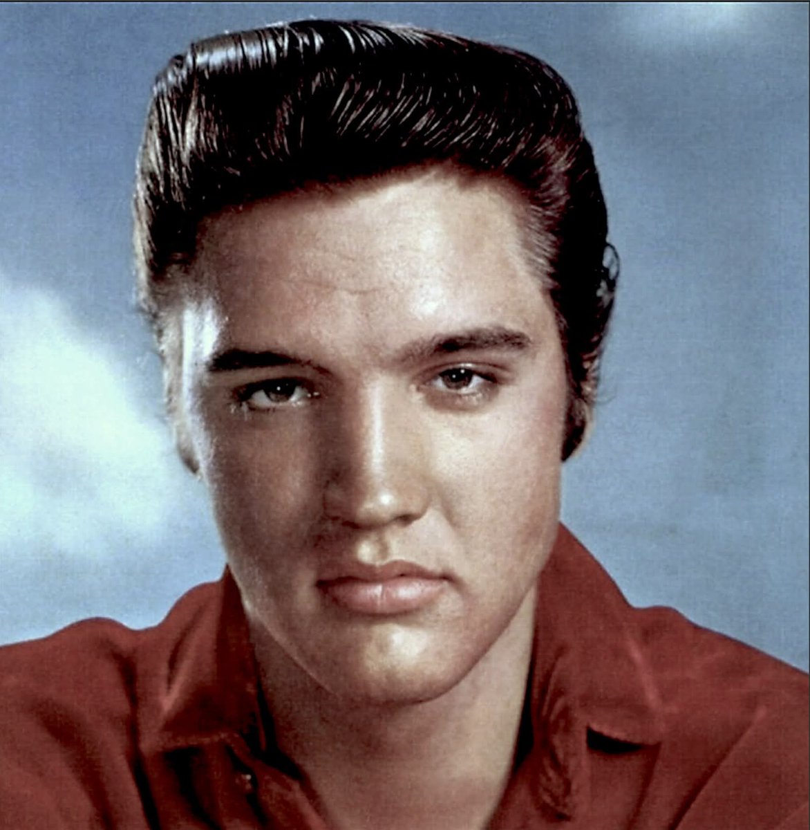 AboutElvisPresley 🎶👑🎶 tweet media