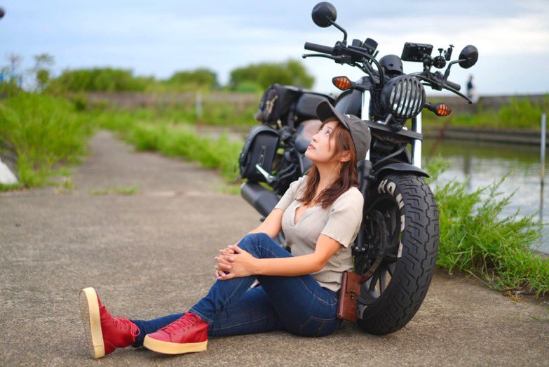 -est 革でブーツ作る人 tweet media