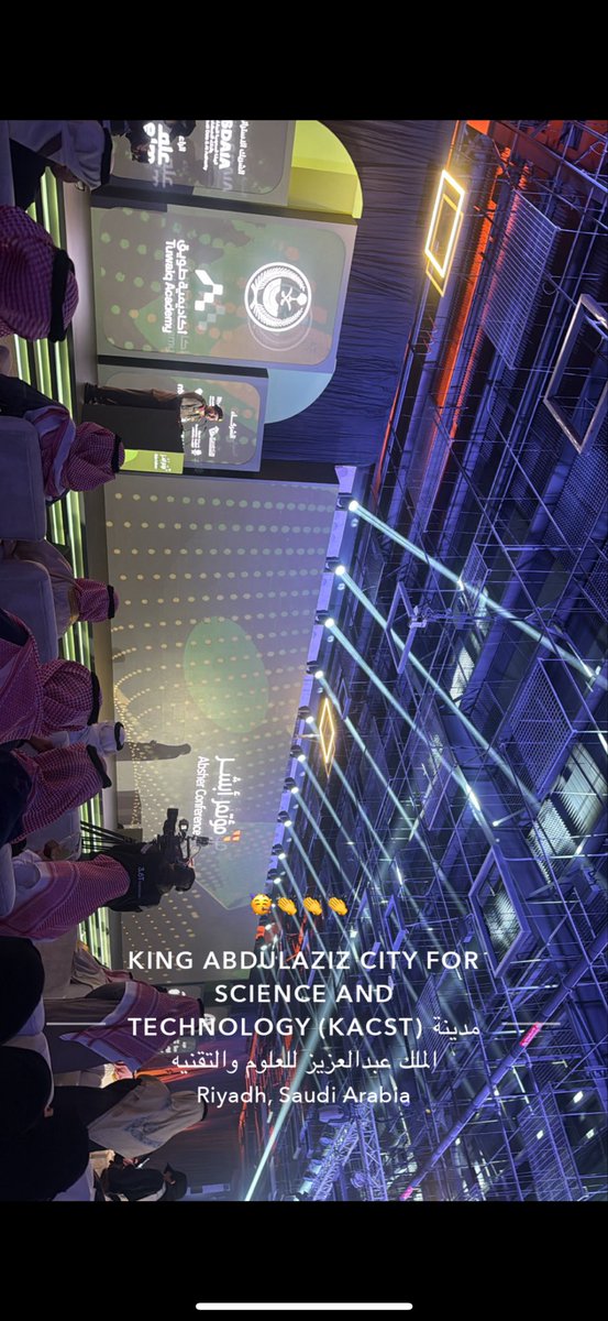 يارب ميمي تصير دكتوره tweet media