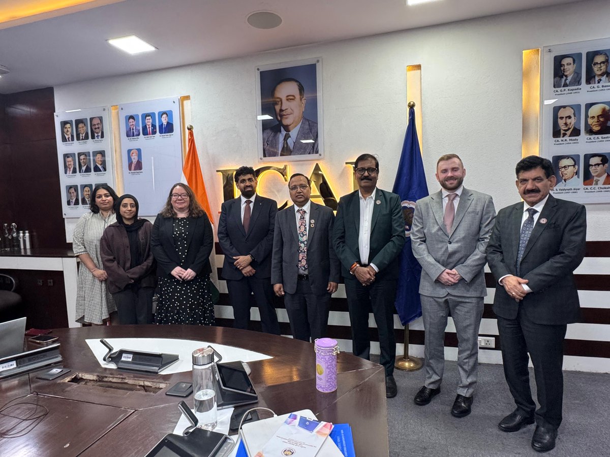 CaDurgeshkabra's tweet image. Productive meeting at ICAI Bhawan with Mr. Dhruve Shah (FRC, UK) &amp;amp; Mr. Nathan Walker (Dept. for Business &amp;amp; Trade, UK). 🇮🇳🇬🇧

Focused on professional supervision &amp;amp; enhancing Indo-UK trade in services. ICAI continues to bridge global boundaries for the profession! 🌍📉

#ICAI