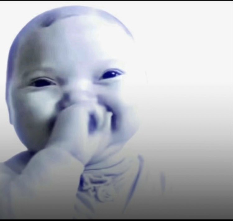 Just Me ro3 tweet media