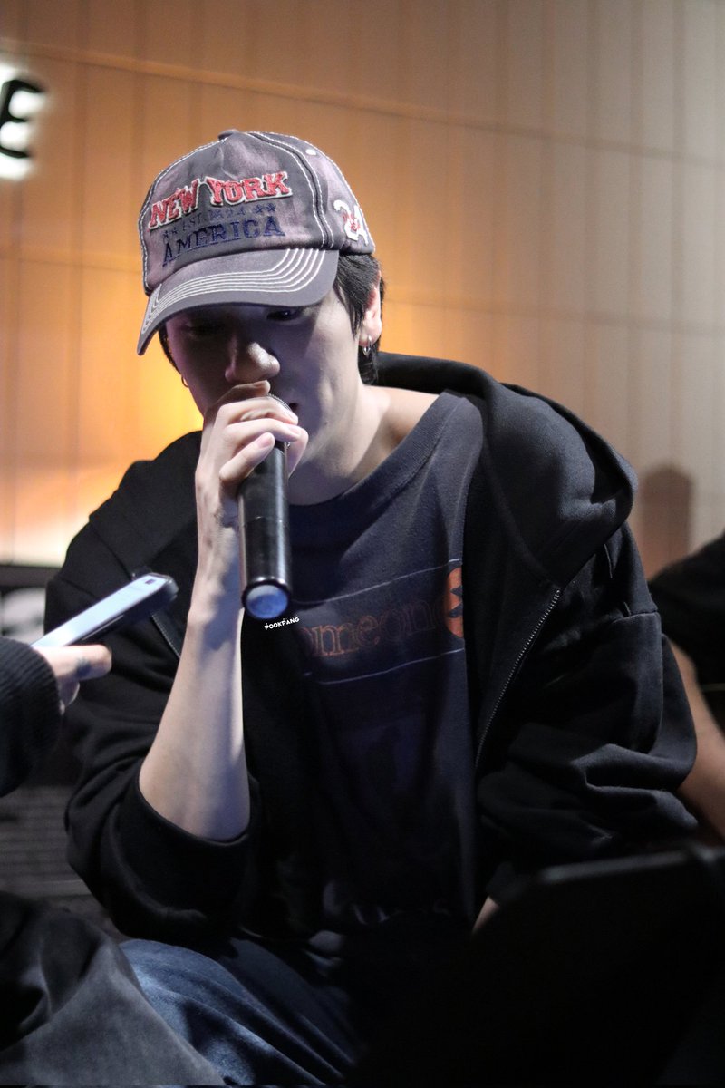 ในคืนเดียวกัน